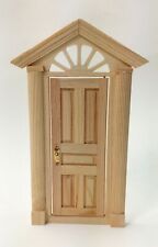 Miniatur Tür aus Holz zum Krippenbau oder Puppenhaus, unbehandelt. 13,5x21,3 cm