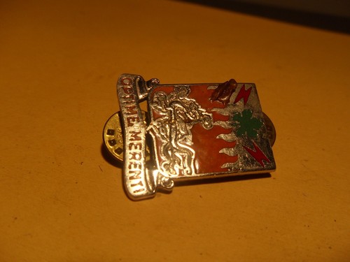One genuine army crest - army,