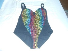Badeanzug Gr.52 B Cup, Neu, schwarz mit farbigen Punkten von "LYCRA"
