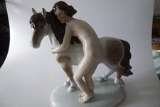 Porzellan Figur "Mädchen mit