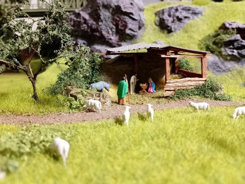 Weihnachtskrippe herzform - in,