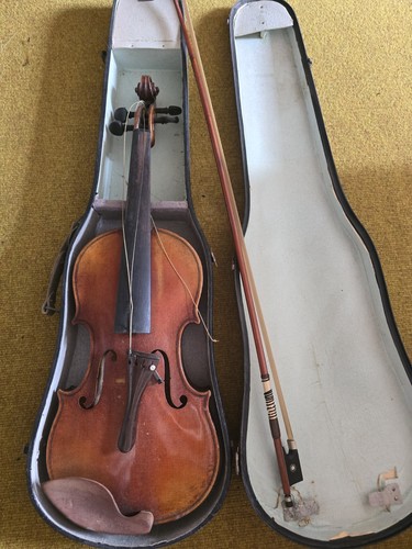 Alte geige violine mit - /, bogen