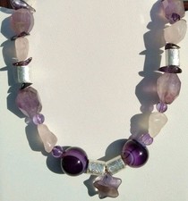 Damenkette aus  verschiedenen Halbedelstein Rosenquarz,  Achat, Amethyst,