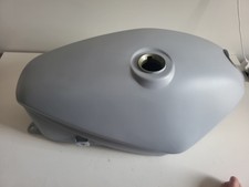 Suzuki Katana Gs110x Gsx1100 Tank Neu Grundiert