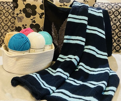 Handgefertigte gestrickte