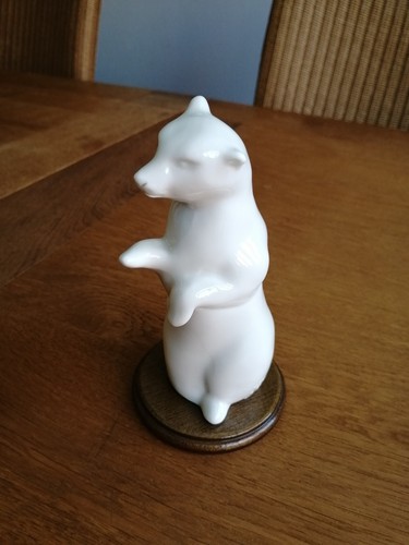 Porzellanfigur stehender bär - stehender,