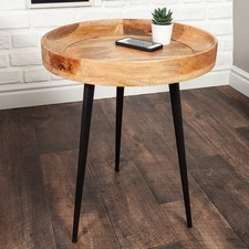 Massiver Beistelltisch PURE