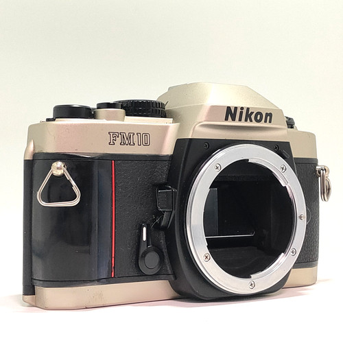 Nikon fm10 analoge - nikon,