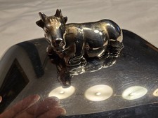 Butterdose mit Glaseinsatz; liegende Kuh als Griff; Antik (?) Butterglocke