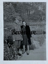 Foto 2.WK WW2 deutscher Soldat mit Frau original Uniform Wehrmacht