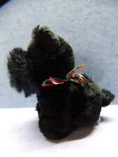 24937. Schwarzer Hund