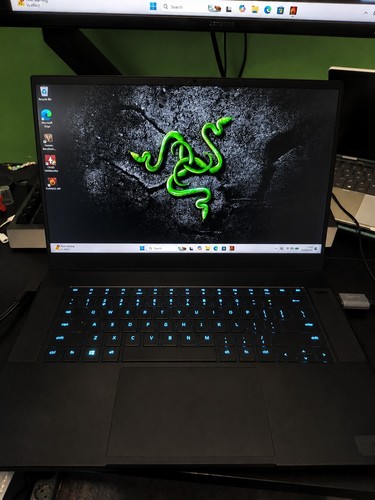 Razer blade rz09 0409 11800h - blade,