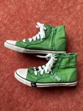 Mustang Sneaker in Gr. 40, NEU