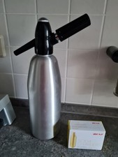 Soda Stream  mit 10 Gaspatronen.