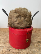 Vintage Perücke mit rotem