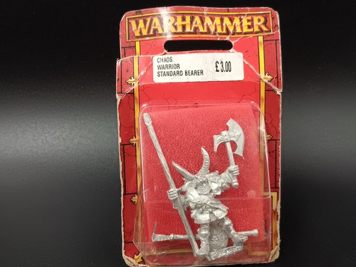 Standard bearer beastmen - standard,