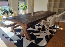 Esszimmertisch und Sitzbank massiv Holz aus Weinpressen Handarbeit gebraucht