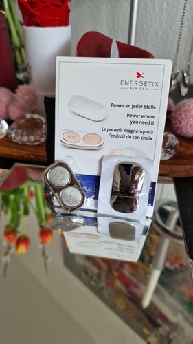 MAGNETSCHMUCK