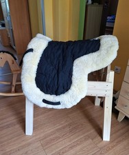 Satteldecke Echt Lammfell  Größe M Kaum gebraucht