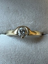 Ring Solitärring, Diamant 0,3 Karat,  Gg750, Gr. 55, 4 Gramm, Schiene 2,5-4mm
