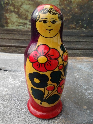 Matroschka babuschka - ,