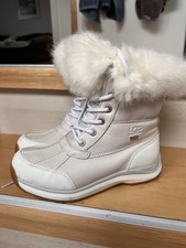 UGG Adirondack 37 Weiss Wie