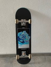 Skatedeluxe Rose 8“ Komplettboard (Schwarz)
