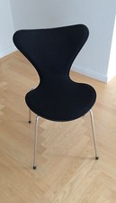 Fritz Hansen Serie 7 Frontpolster Esche schwarz 3107 Jacobsen 1955