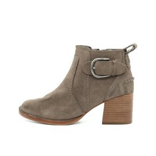 UGG Damen Haley Stiefel Braun
