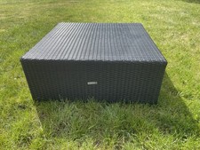Lounge Rattan Tisch Tarrington