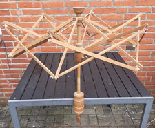 Alte Haspel Wollhaspel aus Holz Vintage Wollaufwickler Garn Wollspinne Strick