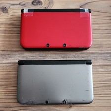 2× Nintendo 3DS XL –