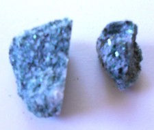 2 grüne Fuchsit Norwegen Natur  ? (X905) Schau Mal ! Kiste dazu ?