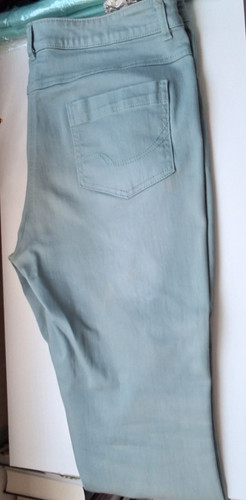 Damenhose hellgrün mit