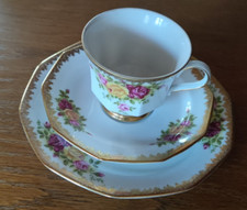 1  SAMMELGEDECK      Goldrand     BLUMEN    BAVARIA     WINTERLING  MARKTLEUTHEN