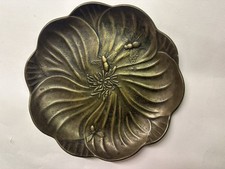 alte Messing Schale Teller Rosenblüte Bienen Austria Schwan mit Krone wunderschö