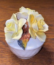 Radnor -  Staffordshire China Bone Handmade - gelbe Rosen -  Deko - Blumen -