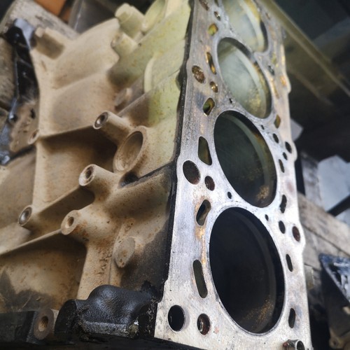 318 m42b18 motorblock - is,