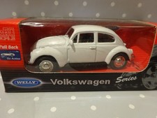 VW Käfer  1/60 ca. 7,6cm mit Rückzugmotor weiss Oldtimer Modelauto