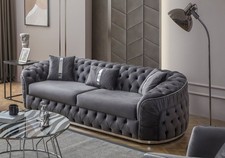 Sofa im modernen Stil
