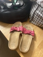 Pantoletten in Rosa Scholl