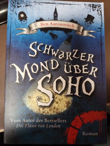 Schwarzer mond über soho von - mond,