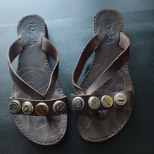 Noosa Amsterdam, Zehentrenner