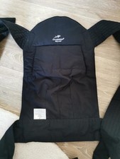 AMAZONAS Babytrage MEI Tai Black Bauchtrage Rückentrage 0-3 Jahre bis 15 kg