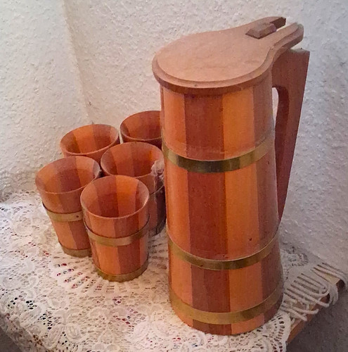 Holzkrug mit deckel - holzkrug,