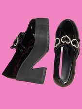 Schuhe Frauen In Der Größe 38/39 Nagel Neu Und Nie Getragen Mit Herzchen