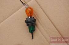 Mazda Demio  Lampenträger für Blinker vorne 97-2000