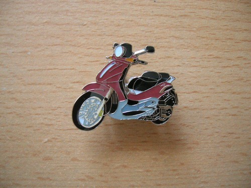 Pin anstecker piaggio vespa - pin,