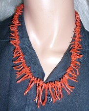 Wunderschöne Korallen Vintage Halskette Astkoralle (Verschluss Vergoldet)