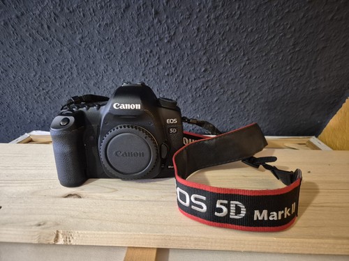 Canon eos mark - 5d,